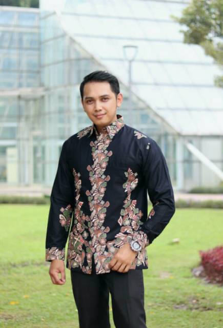 BATIK PRIA LENGAN PANJANG FULL FURING  EXCLUSIVE