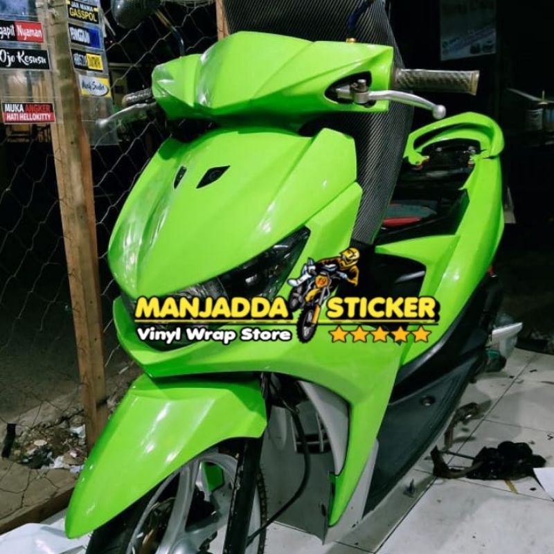 SKOTLET MOTOR WARNA HIJAU PUPUS DAUN