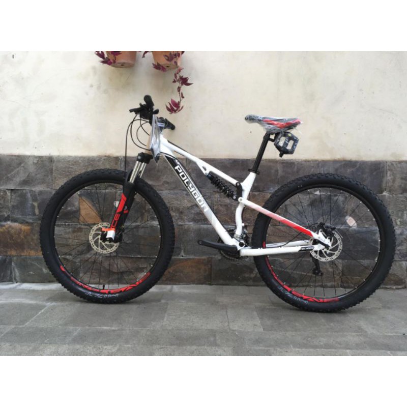 SEPEDA POLYGON RAYZ 1