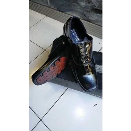 sepatu pdh panli