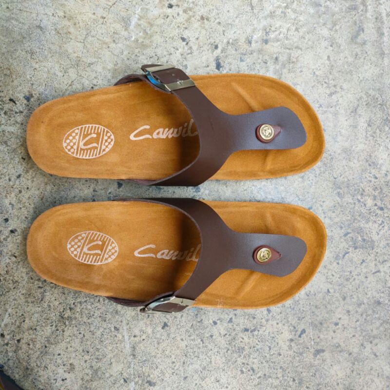 SANDAL COWOK CEWEK TERBARU/ SANDAL VIRAL/ KEKINIAN