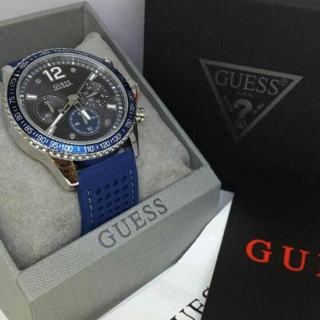 Jam Tangan pria Guess W0971G2 Blue Rubber Original Murah