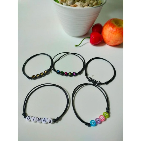 Gelang nama custom