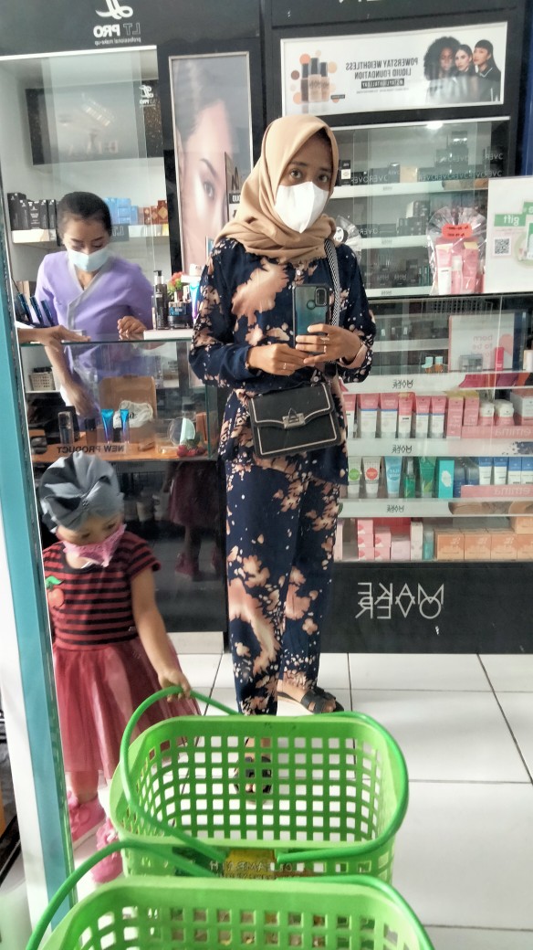 Hanami One Set Rayon