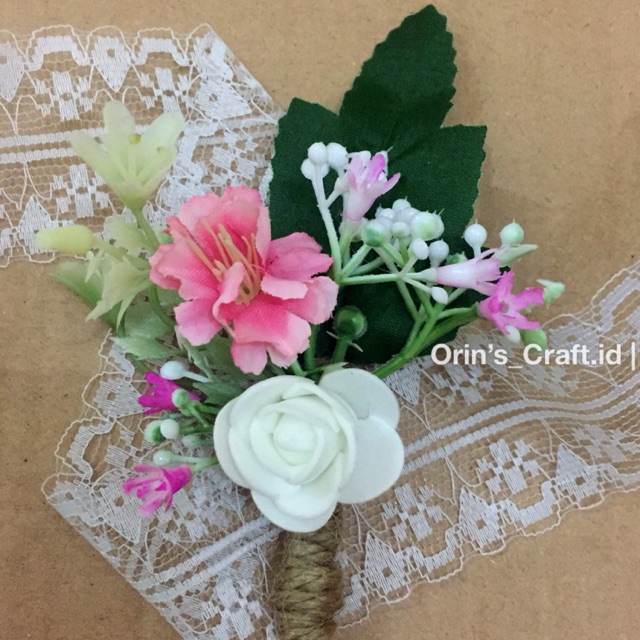 Boutonniere baby pink / corsage baby pink