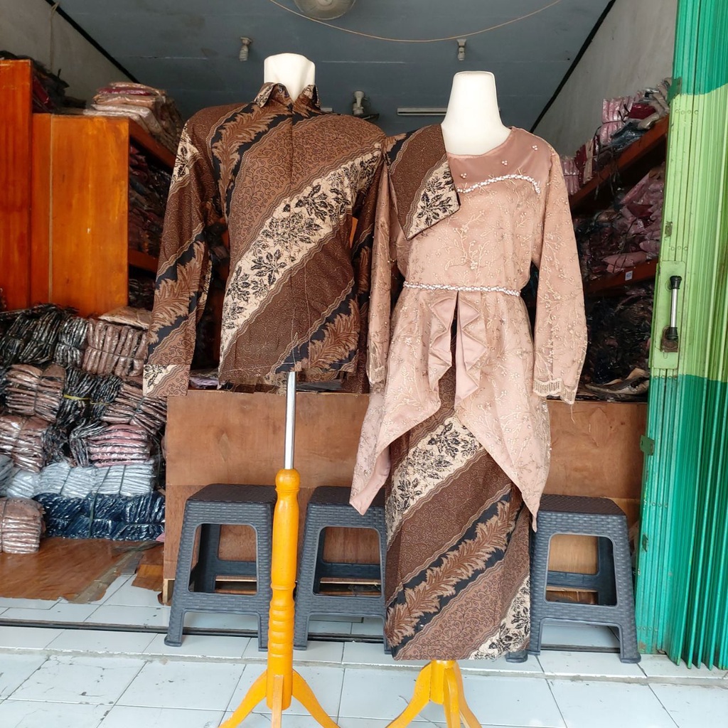 SHOPASHOP SOLO Batik Kebaya Couple New Latifa Payet Tulle Mutiara / Couple Kebaya Wisuda/ Couple Kebaya Tunangan