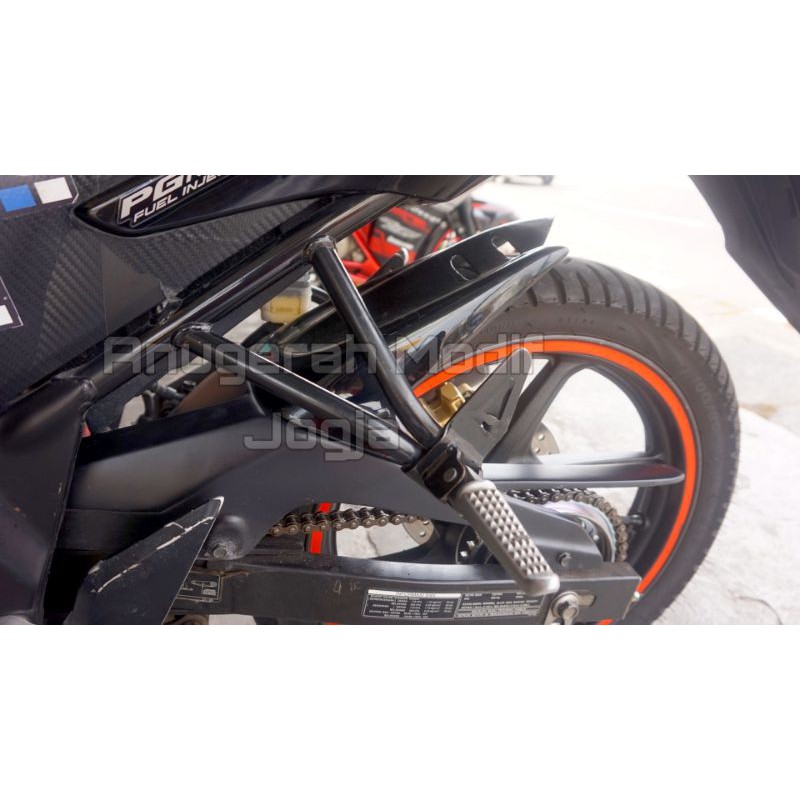 Spakbor kolong old cb150