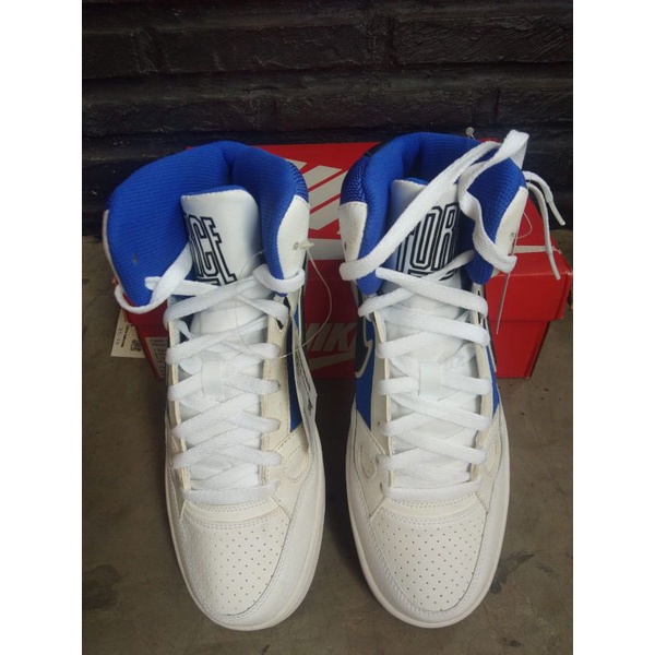 nike women's son of the force basketball shoes