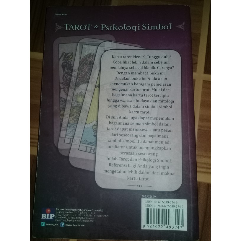 Buku Tarot Psikologi Simbol