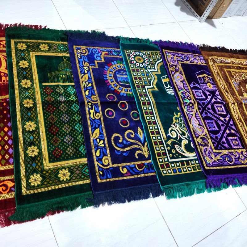 sajadah turki / turky bahan bludru besar uk 110X70