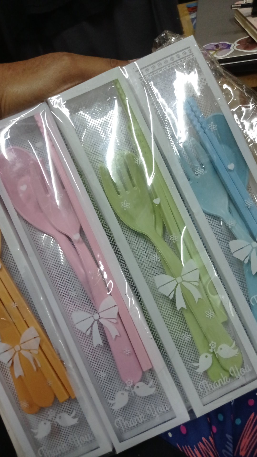 Souvenir Pernikahan Sendok Garpu Sumpit Travel Kemas Mika