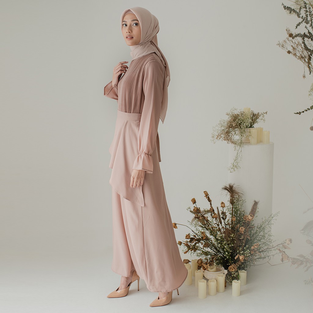 Light Mauve Andra by Aska Label - Gamis / Dress plisket bahan crepe dengan furing warna dusty pink-2