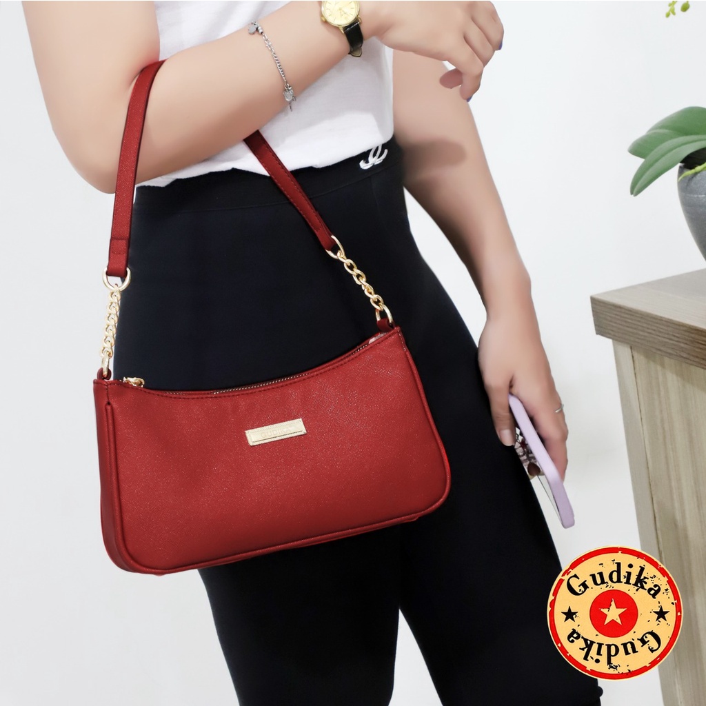 BIG PROMO  - Tas Wanita Kulit Original Bonus Dompet Bulat GUDIKA K122-A83 - Tas Selempang Wanita - Handbag Wanita - Shoulder bag Wanita