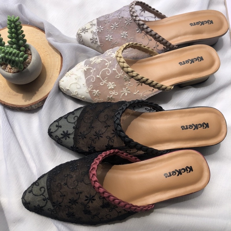 SANDAL SLOP MULES BRUKAT WANITA TERBARU HAK 3CM HIGHHELS PESTA WEDDING MODERN TERLARIS TERMURAH TASBIYA KELABANG HEELS 1 Sepatu Heels Wanita Selop Formal Cantik Nyaman TERBARU BERKIALITAS IMPORT Sandal Slop Slip On Teplek Wanita Sandal Cewek