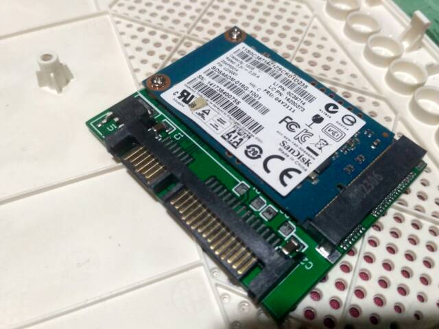 DOM MikroTik PC x86 Ssd 32Gb Lisensi level 6