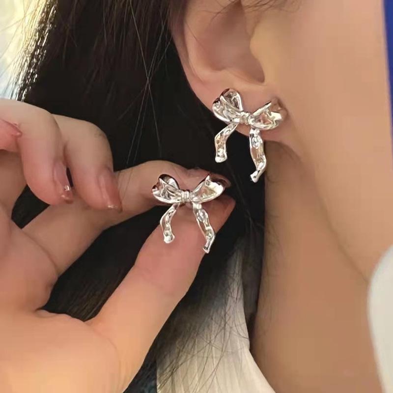 Anting Desain Pita Bahan Metal Untuk Wanita