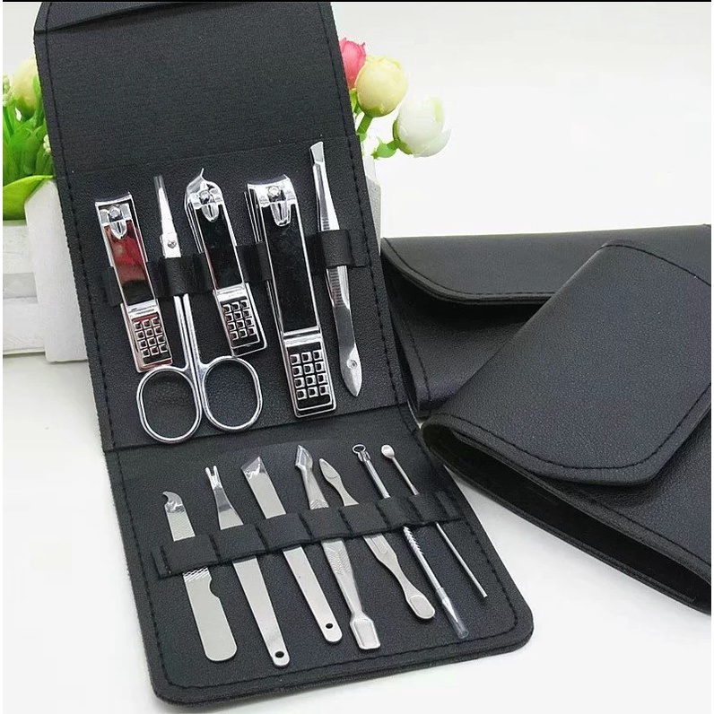 Nail Art Set Gunting Kuku Manicure Pedicure 12 PCS - B07T - Silver