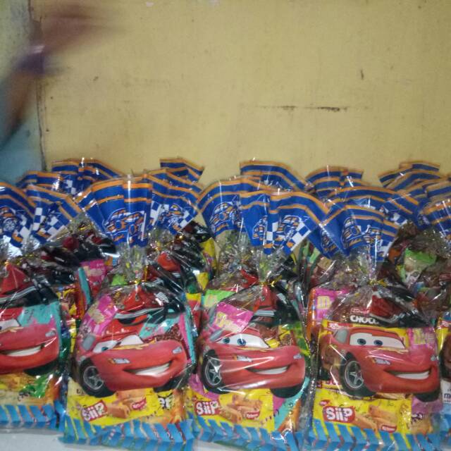 

Paket Snack Ulang Tahun