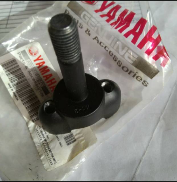 Kleman stir bawah MT 25 ORI /dudukan klem stang bawah MT25 ASLI YAMAHA B04 F3442