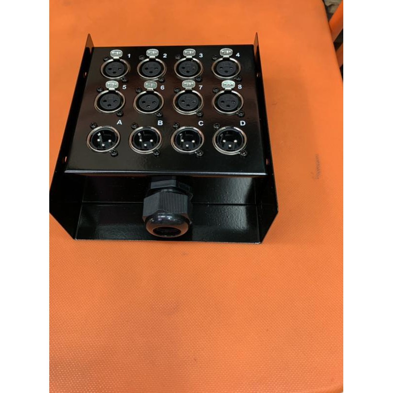 Box snake kabel isi 12 . Box snake 12. Junction box 12