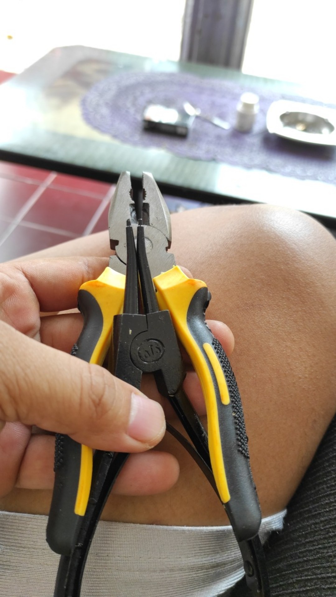 Tang Snap Ring Circlip Lurus 7 Inch Pencet Buka