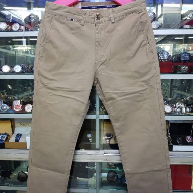 Celana chino levis slimfit stretch import original