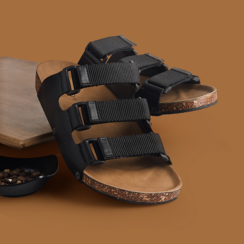 ☀ EVERFLOW ☀ Sandal Kasual Pria Big Size 45 Black Phantom - Sandal Pria Distro Original Everflow.