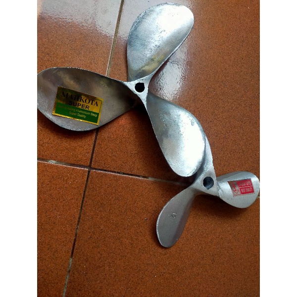 Propeller / baling baling kapal / kipas kapal No. 24-25