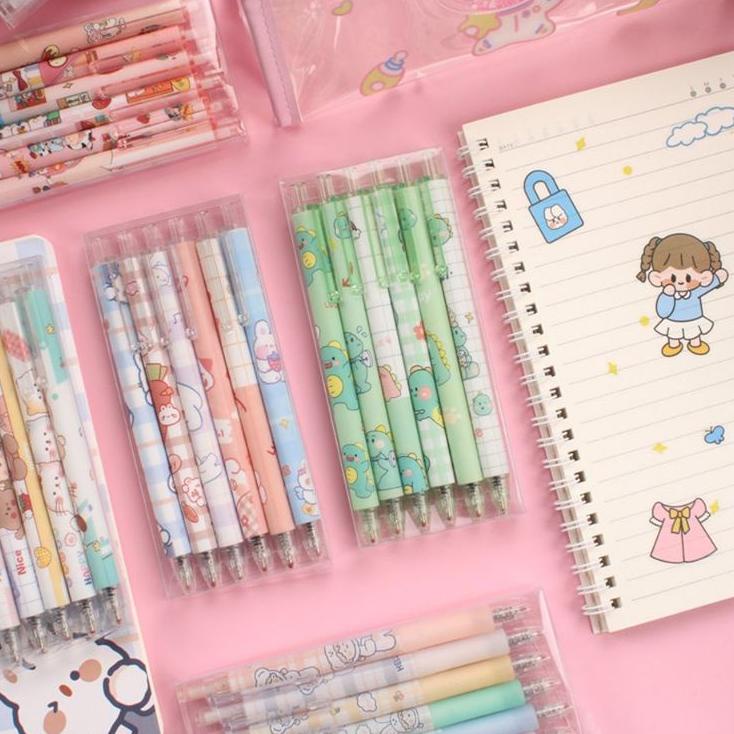 

STOK BANYAK 9925 GAEKOPEDIA || 6 Pcs/Box Pulpen Gel Mekanik Black Ink 0.5mm Fine Point Cute Cartoon Bear Manual Gel Pens ㊔