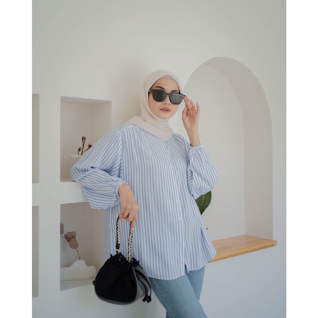 Naylaa Stripe Blouse