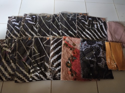 Terlaris Serut Genes Jelita Tunic Navbor Yelbor Whitbor Creambor Tunik Batik Modern Hrb030