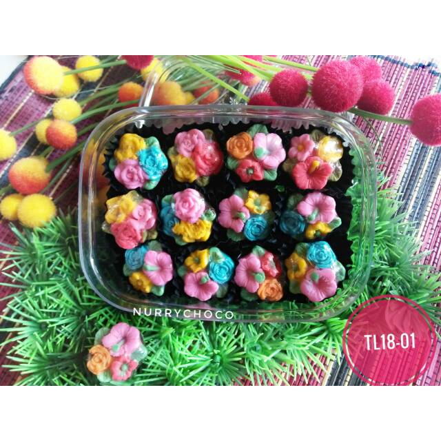 

Coklat Lebaran Toples Bunga