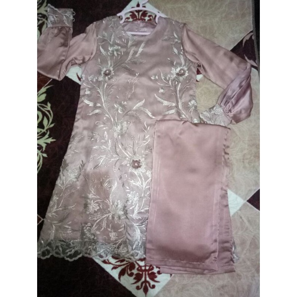 kebaya tunik kulot
