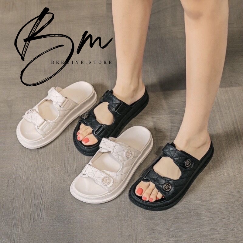 Sandal Wanita Dewasa Slop Pesta Casual Import Cantik C5R5 Waterproof Promo Aesthetic Korea Jelly Rumahan Nyaman Bulu Tinggi Karet Murah Plastik Remaja Premium Empuk Teplek Kekinian Anti Slip Lucu Distro Ringan Rubber Karakter