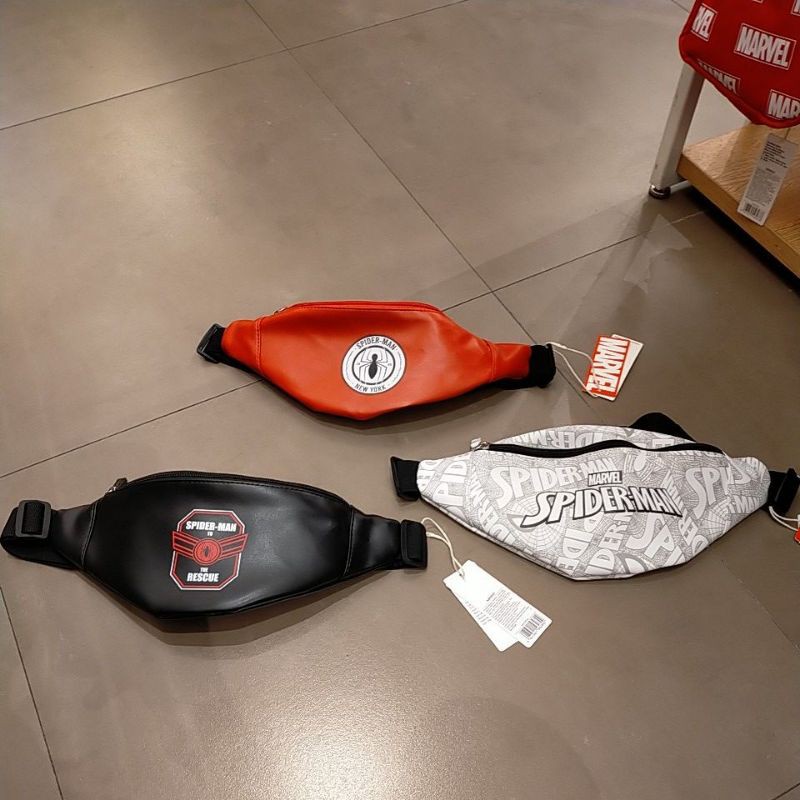 Waist bag marvel miniso