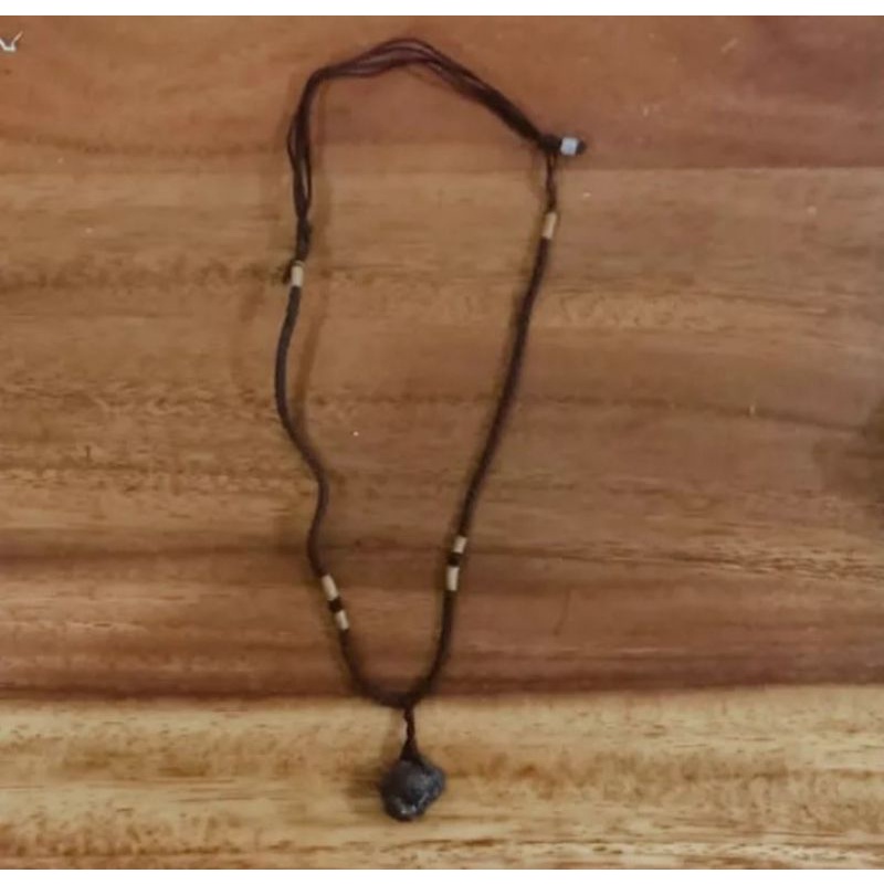 Kalung Batu Tali Coklat