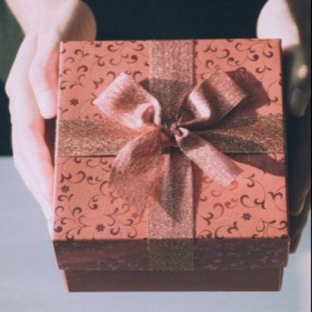 

Kado Ulang Tahun