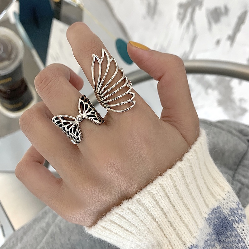 Cincin Jari Telunjuk Model Terbuka Desain Bulu Butterfly Gaya Retro Untuk Wanita