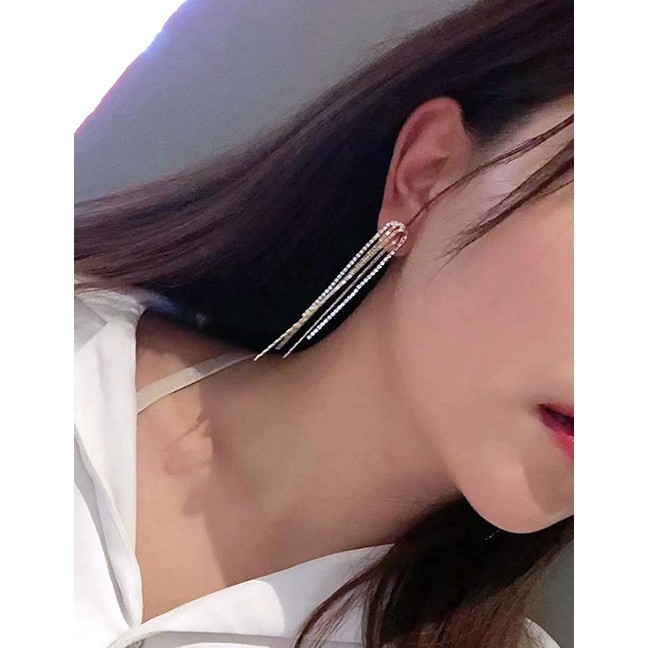 LRC Anting Tusuk Fashion Golden Tassel Rhinestone Chain Earrings D67344