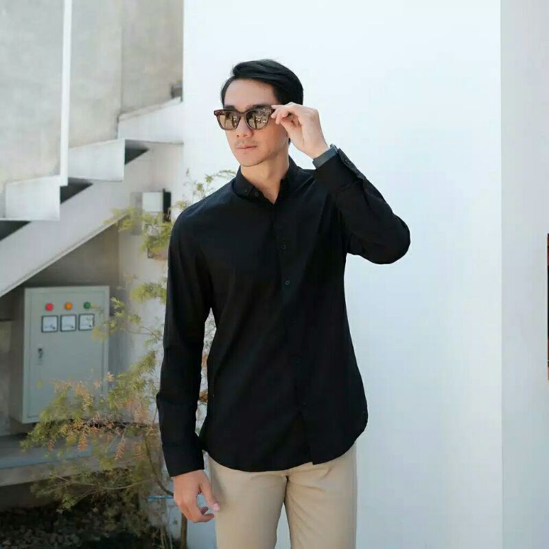 kemeja cowok polos lengan panjang slimfit hem pria kantor hitam navy putih maron army