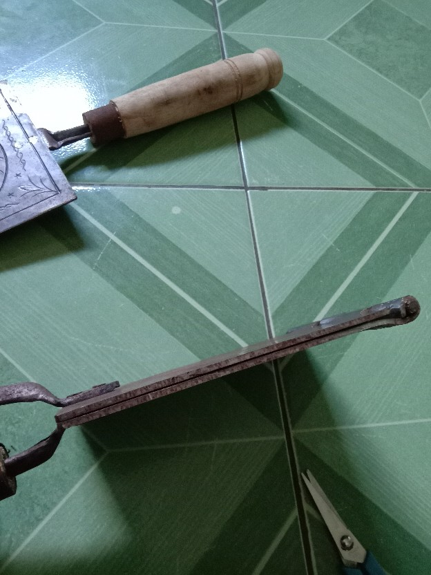 Cetakan Egg Roll Kue Semprong Gapit