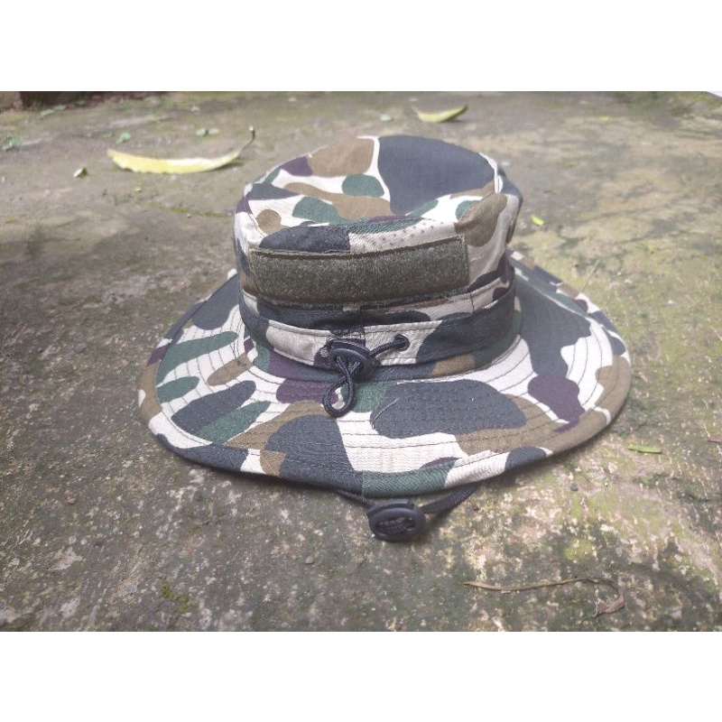 Topi Rimba Loreng