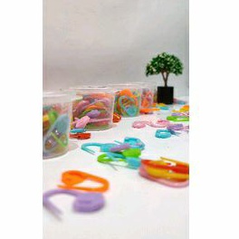 PENITI PLASTIK HIJAB/PENITI PLASTIK WARNA