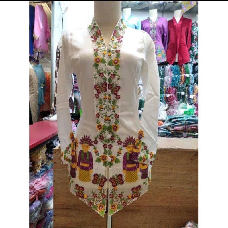 Atasan Kebaya Encim Motif Ondel-Ondel