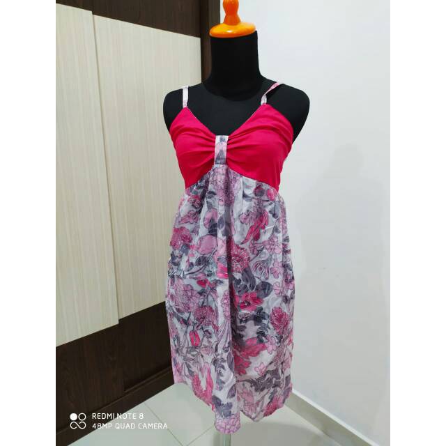 Dress pink motif daun