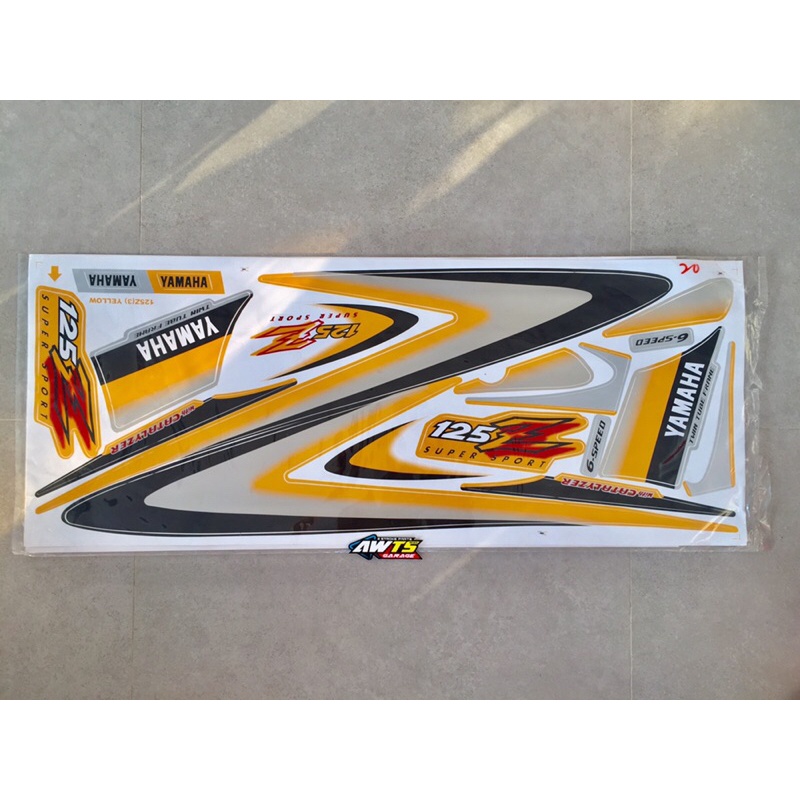 striping Yamaha 125 Z ( yellow )