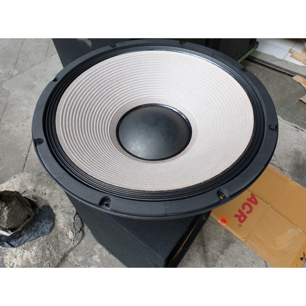 Speaker Black Spider 1898M 18inchi VC 4in 900 Watt