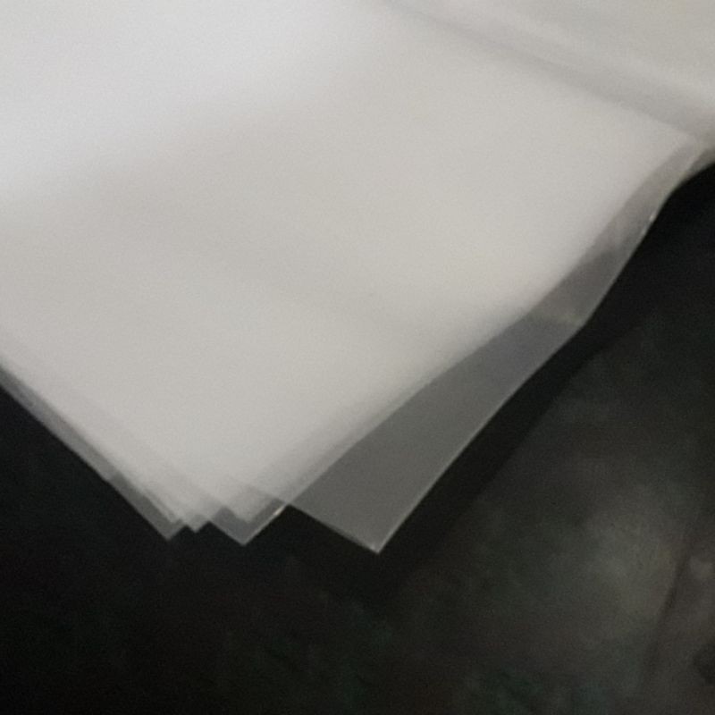 Plastik lldpe polos tebal 40x80/lembar