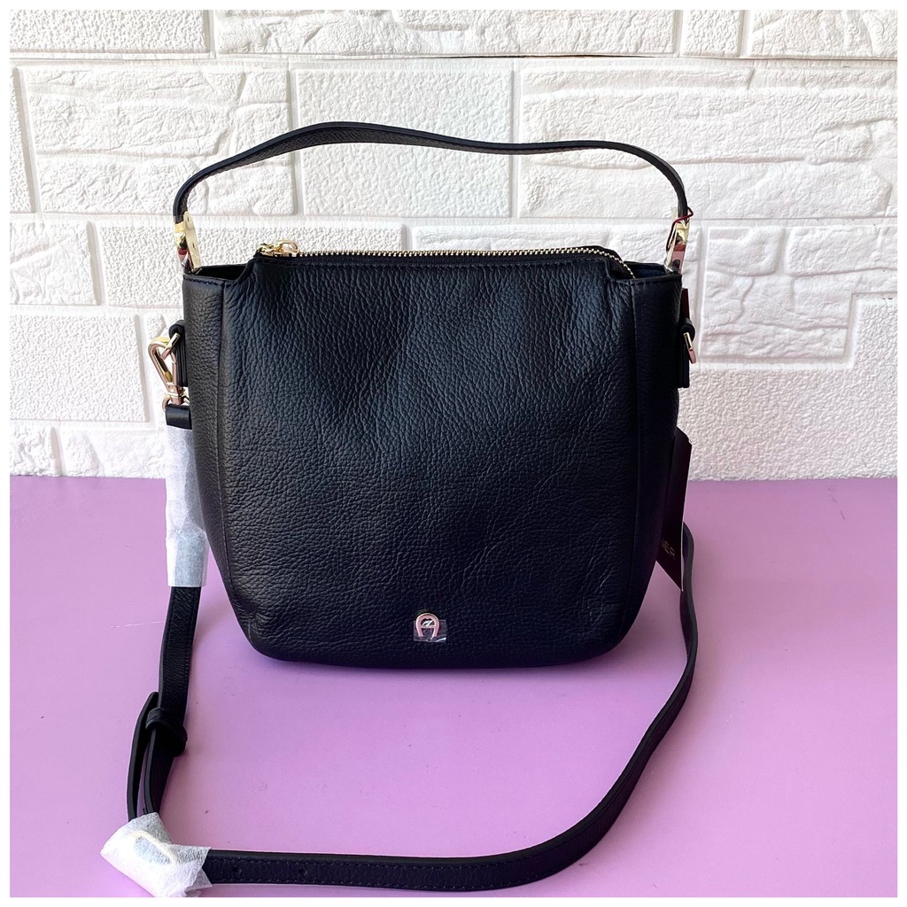 Tas Wanita Branded Aigner Roma Crossbody Bag Black - 100% Original - Hopestead Store