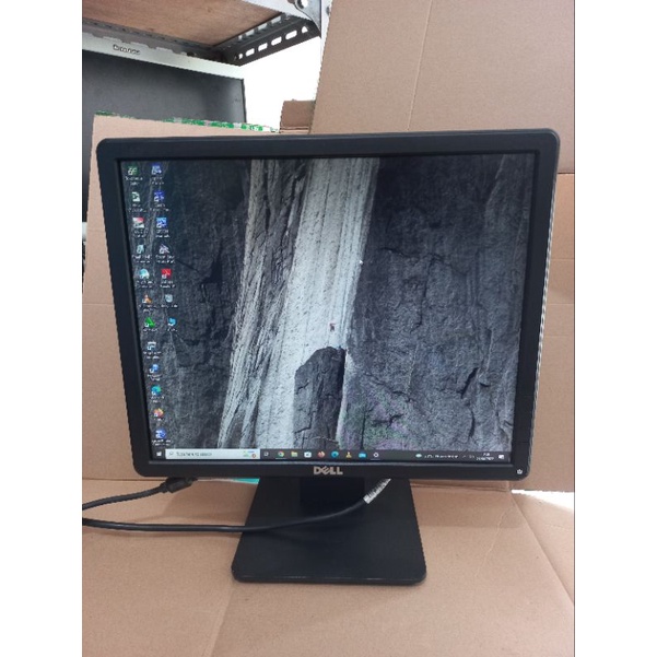 Monitor LED beckligh Dell 17 inci Kotak